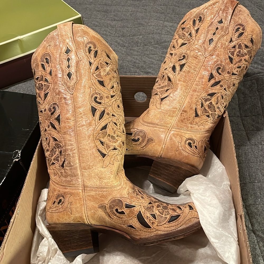 Corral vintage boots !!!